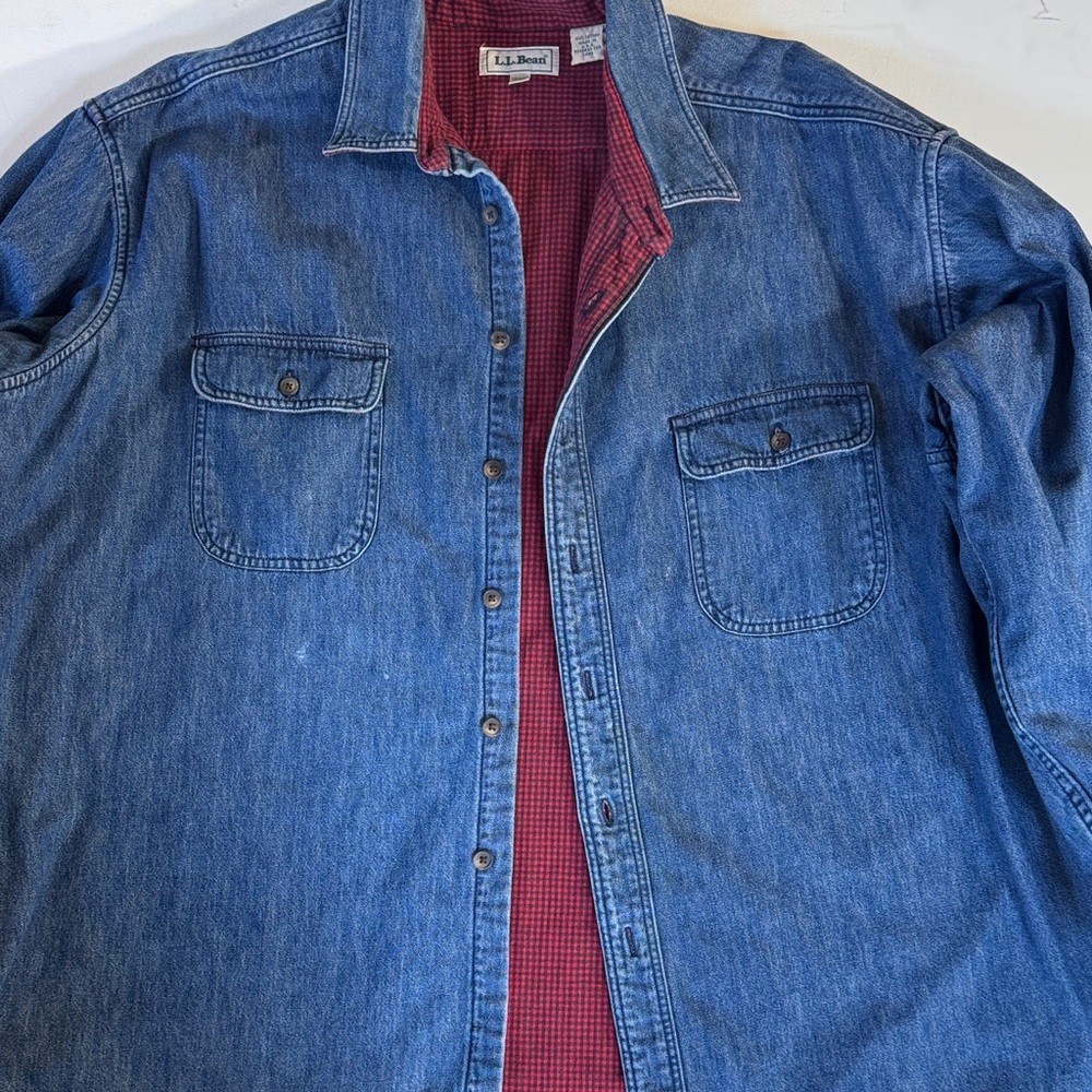 L.L. Bean Blue Denim Shirt Jacket with Red Plaid Lining XXL.